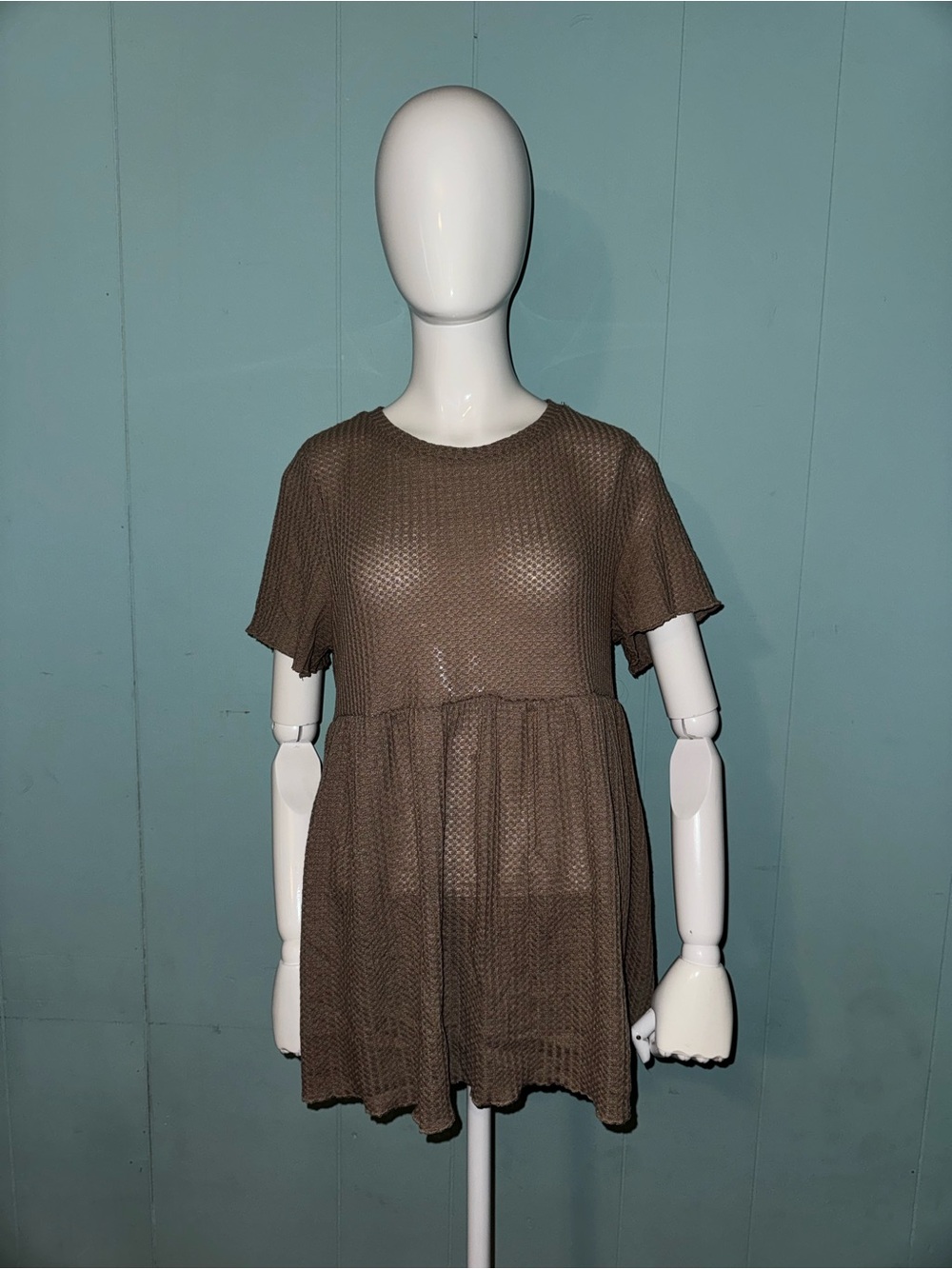 Brown Short-Sleeve Peplum Top (Maternity)